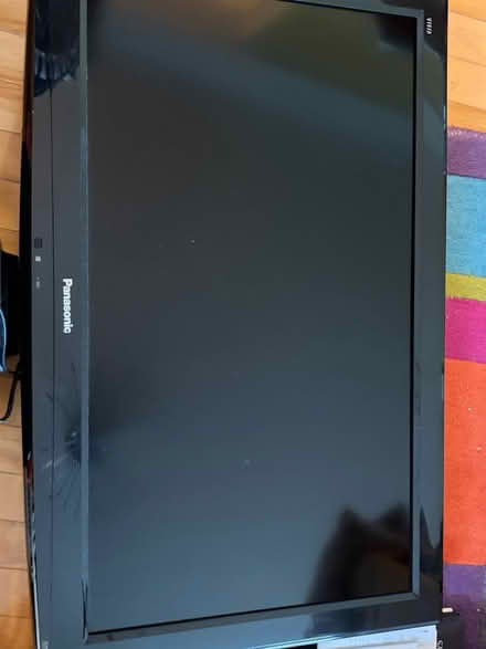 Photo of free Panasonic tv, Weybridge (Weybridge) #1
