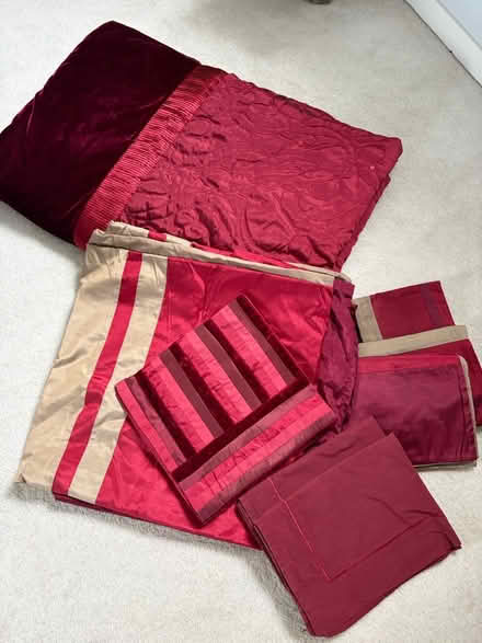 Photo of free Luxury Bedding for double (Hitchin Herts) #1