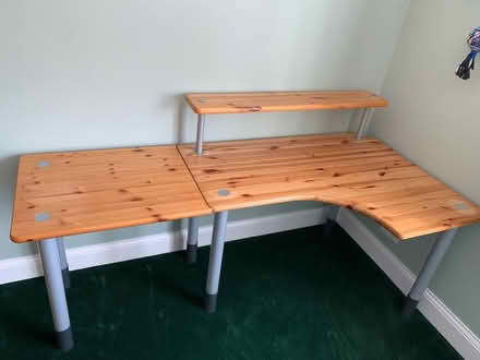 Photo of free Extremely versatile Flexa Desk: Left or right facing: 2 of 2 (North Tonbridge TN10) #1