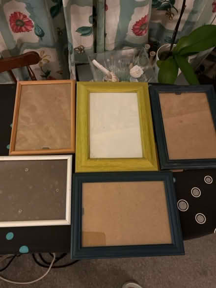 Photo of free Five assorted size photo frames (Hampden Park BN22) #1