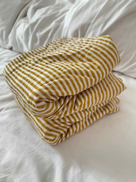 Photo of free Striped single fitted sheets x2 (Erith DA8) #1