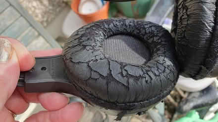 Photo of free Wireless head phones (Chichester Lavant PO18) #1