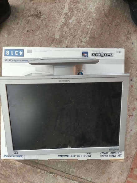 Photo of free 19" monitor (Southmead BS7) #1