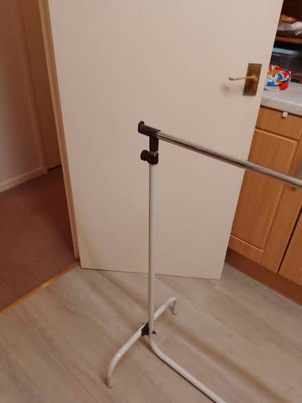 Photo of free Hanging rail (Paignton. TQ4) #2