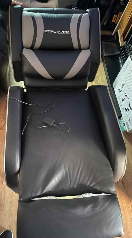 Photo of free Gaming sofa chair (Matlock DE4) #2