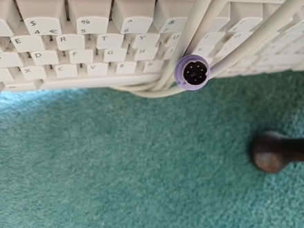 Photo of free Microsoft Computer Keyboard (Leire LE17) #2