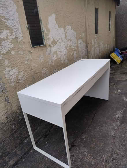 Photo of free White Desk (Bristol - BS9.) #3