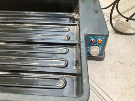 Photo of free Heated propagation tray (corley) #2