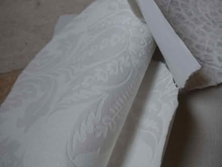 Photo of free Printmakers! Textured Paper (Thrupp GL5) #4