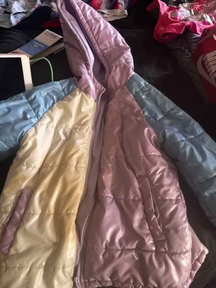 Photo of free girls clothing & shoes (Stockbridge-138@155 Rockdale) #2