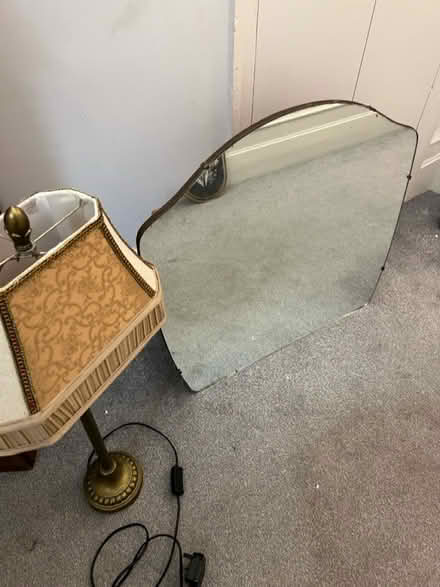Photo of free Vintage lamp and mirror (N10 2NL) #1