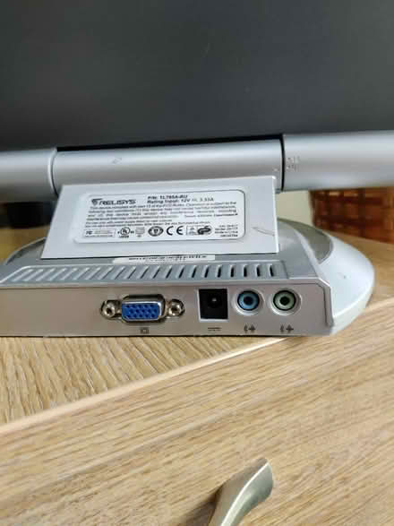 Photo of free relisys 17" monitor (Hanworth RG12) #3