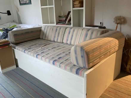 Photo of free vintage scandinavian day bed (Loose ME15) #1