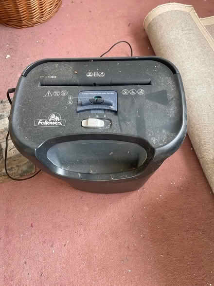 Photo of free Working shredder (Faversham ME13) #1