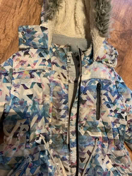 Photo of free Kids warm winter coat age 5-6 (Lifford, kings Norton B30) #2