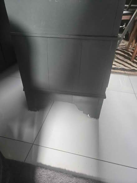 Photo of free 1930's Waldrobe (SE25) #3