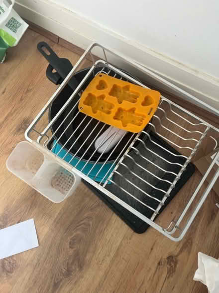 Photo of free kitchen items (Roundhay LS8) #1