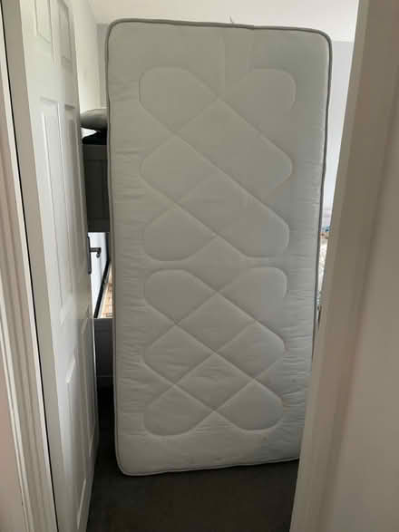 Photo of free Single mattress from dream (Lu3 4da) #1