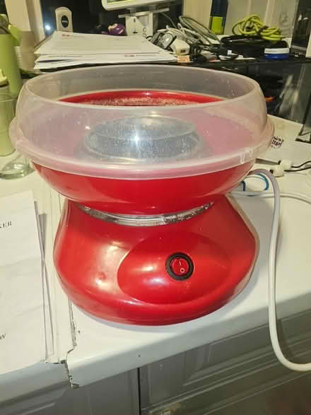 Photo of free cotton candy maker (RH12) #1