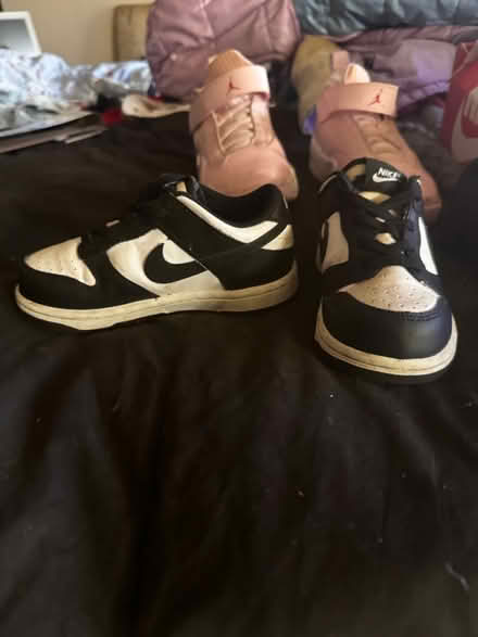 Photo of free girls clothing & shoes (Stockbridge-138@155 Rockdale) #3