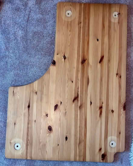 Photo of free Extremely versatile Flexa Desk: Left or right facing: 2 of 2 (North Tonbridge TN10) #4