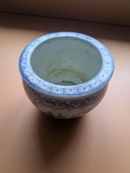 Photo of free Small Plant Pot (Mosspark, Glasgow G52) #2