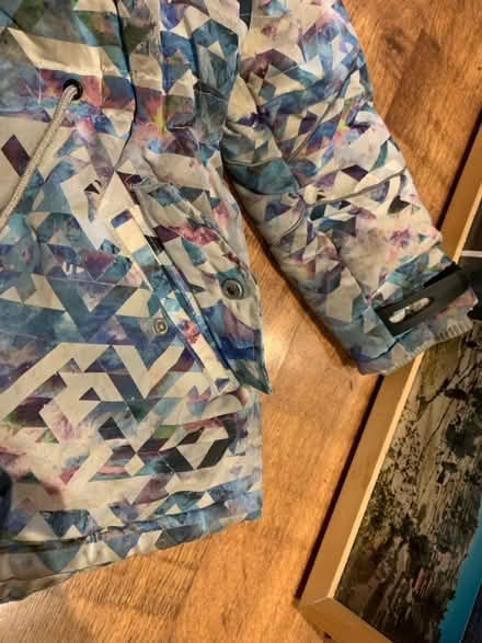 Photo of free Kids warm winter coat age 5-6 (Lifford, kings Norton B30) #4