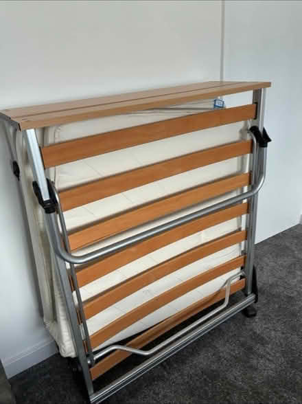 Photo of free portable and foldable single bed (RG128SF) #1