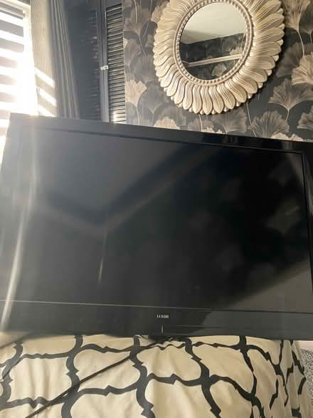 Photo of free Tv 45inch not smart (HR6 leominster) #1