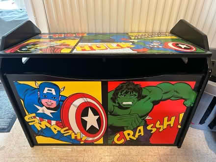 Photo of free Marvel toy box (Ip33) #1