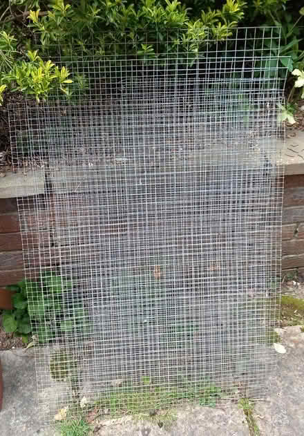 Photo of free Galvanised wire mesh sections (CO4 Highwoods) #3