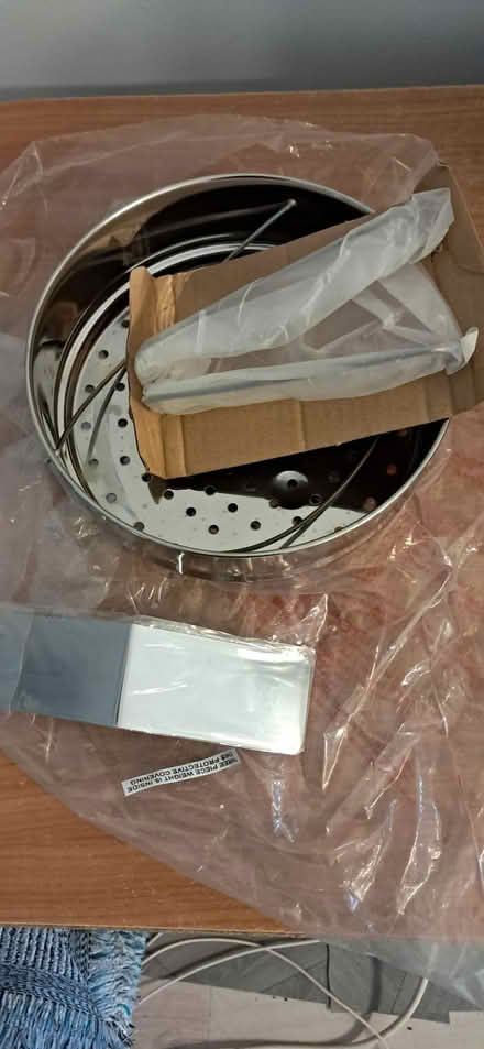 Photo of free various kitchen items (B20) #4