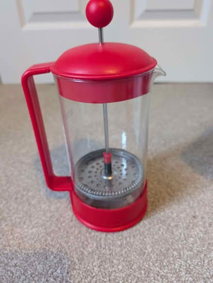 Photo of free Cafetiere - large (Bearwood B67) #1