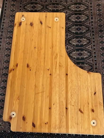 Photo of free Extremely versatile Flexa Desk: Left or right facing: 1 of 2 (North Tonbridge TN10) #3