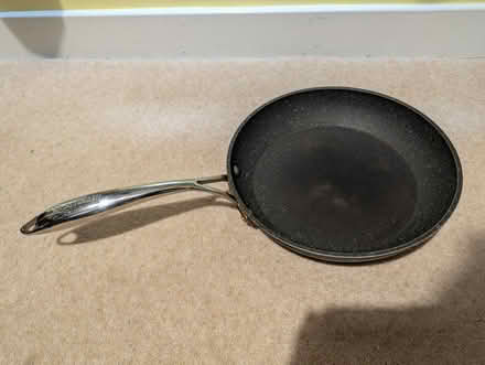 Photo of free 24cm frying pan (Chesser EH14) #1
