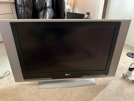Photo of free lg tv (Nothing Hill W2) #2