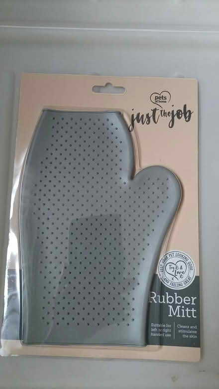 Photo of free Rubber Mitt for Pets (Cardiff City Centre, CF10) #1