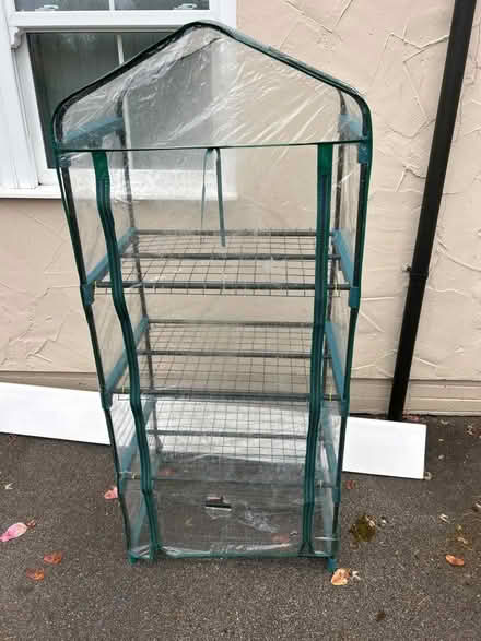 Photo of free Greenhouse (Finchampstead RG40) #1
