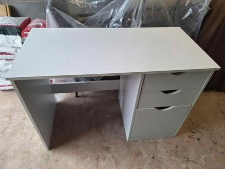 Photo of free Desk (Appleby-in-Westmorland CA16) #1