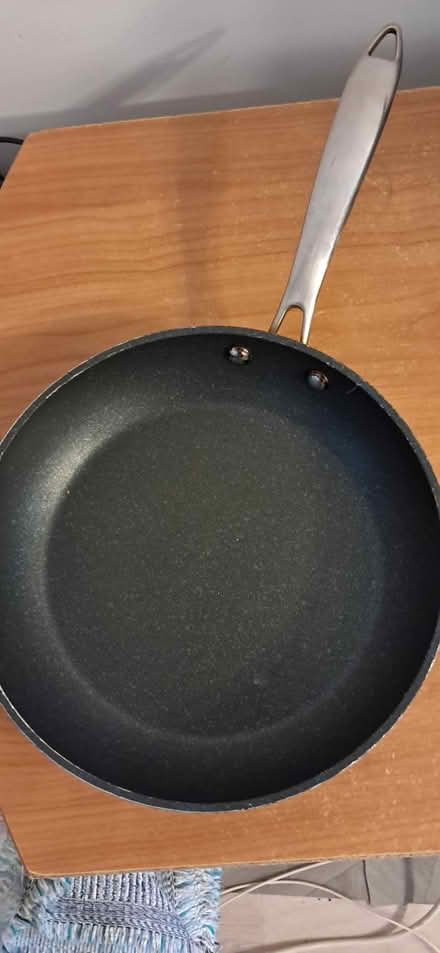 Photo of free various kitchen items (B20) #1