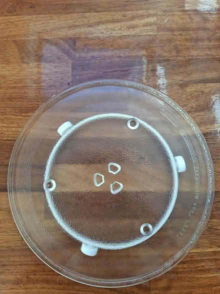 Photo of free Microwave Glass Plate (Dun Laoghaire/glenageary) #1