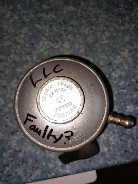 Photo of Gas bottle regulator (Bilton) #1
