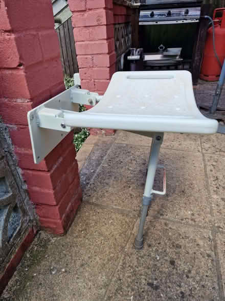 Photo of free shower seat, wall mounted (Lye Valley OX4) #2