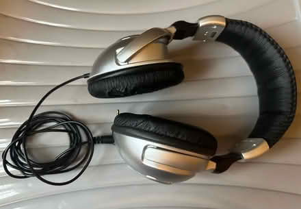 Photo of free Monitoring headphones. (Hanworth RG12) #1