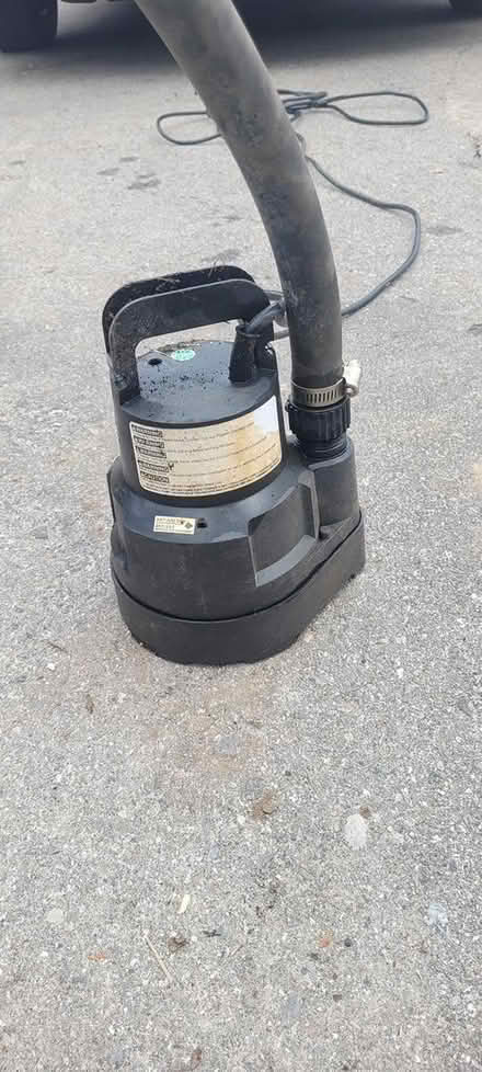 Photo of free Pond pump (Streetsville area) #2