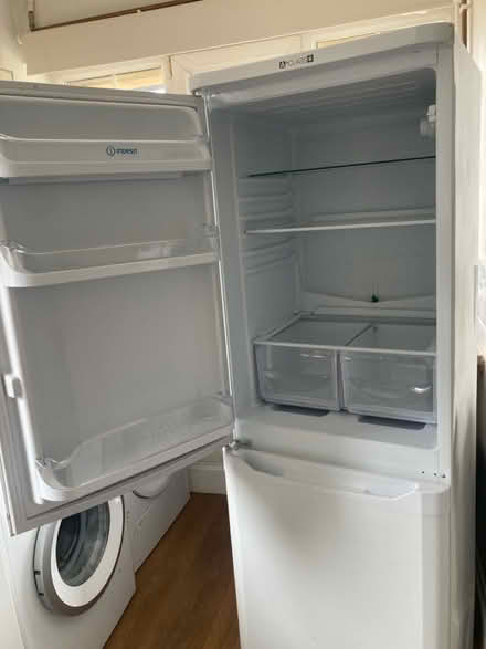 Photo of free Fridge Freezer (SG17) #4