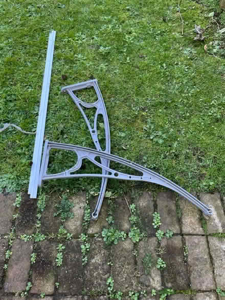 Photo of free Brackets (Clontarf) #1