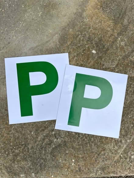 Photo of free Green P plates (Finchampstead RG40) #1