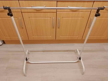 Photo of free Hanging rail (Paignton. TQ4) #1