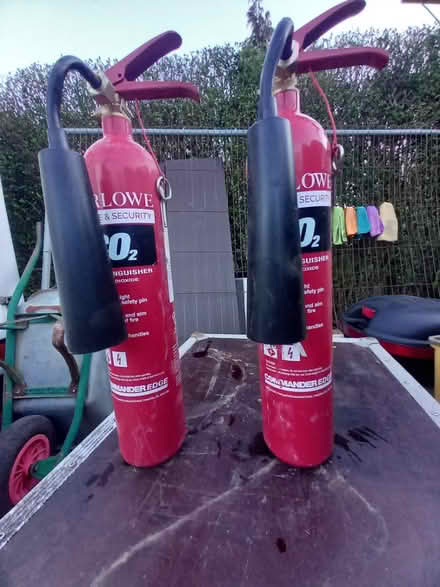 Photo of free 2 x fire extinguisher (Shepshed LE12) #2